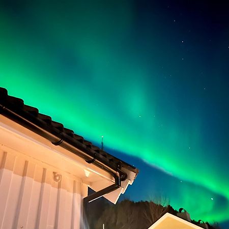 クリスティアンスンWake Up To A Beautiful View And Smell Of The Seaアパートメント エクステリア 写真